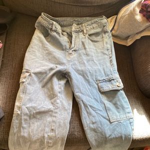 straight leg cargo pants